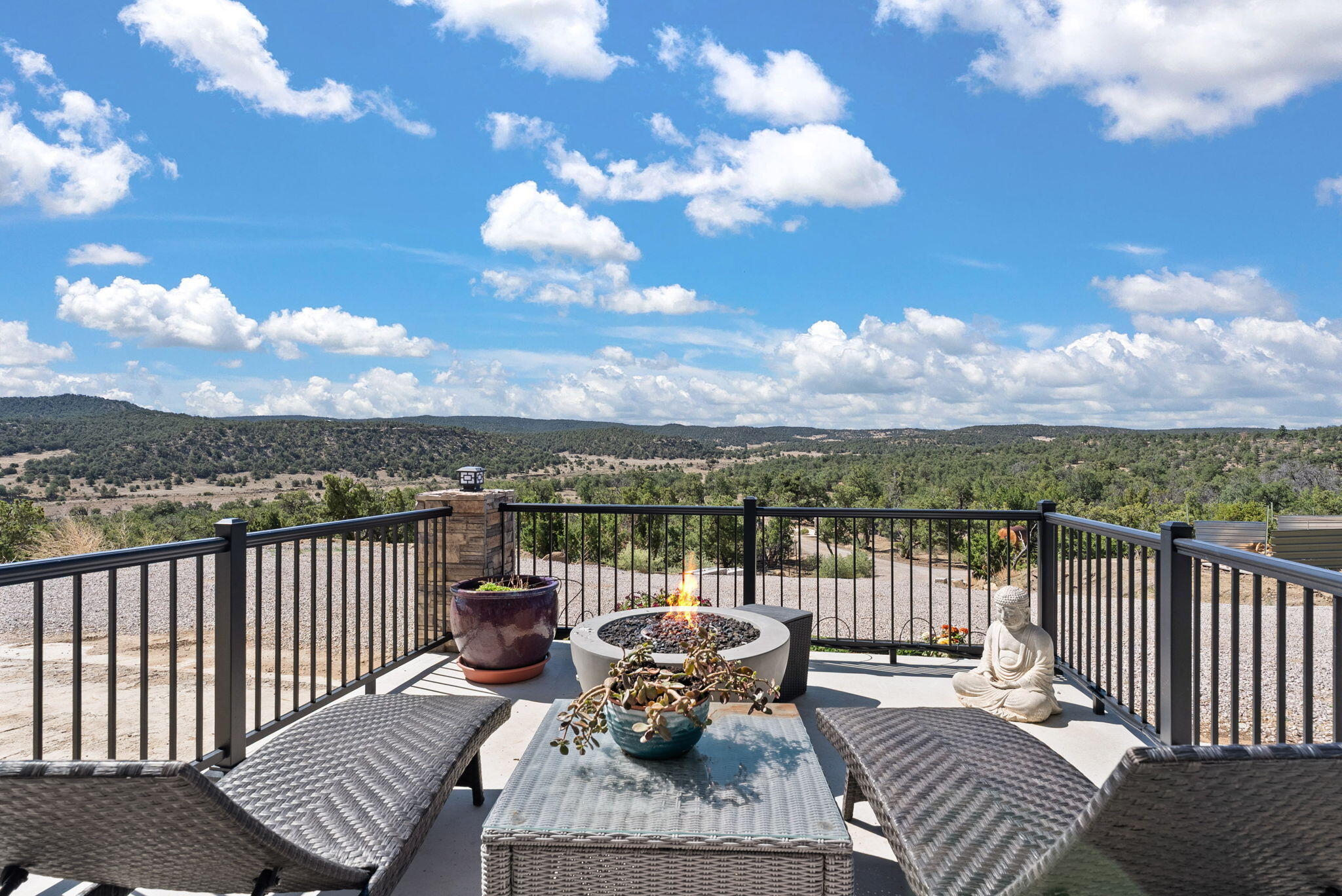 Pie Town, New Mexico, 87827, United States, 5 Bedrooms Bedrooms, ,3 BathroomsBathrooms,Residential,Active,1863330