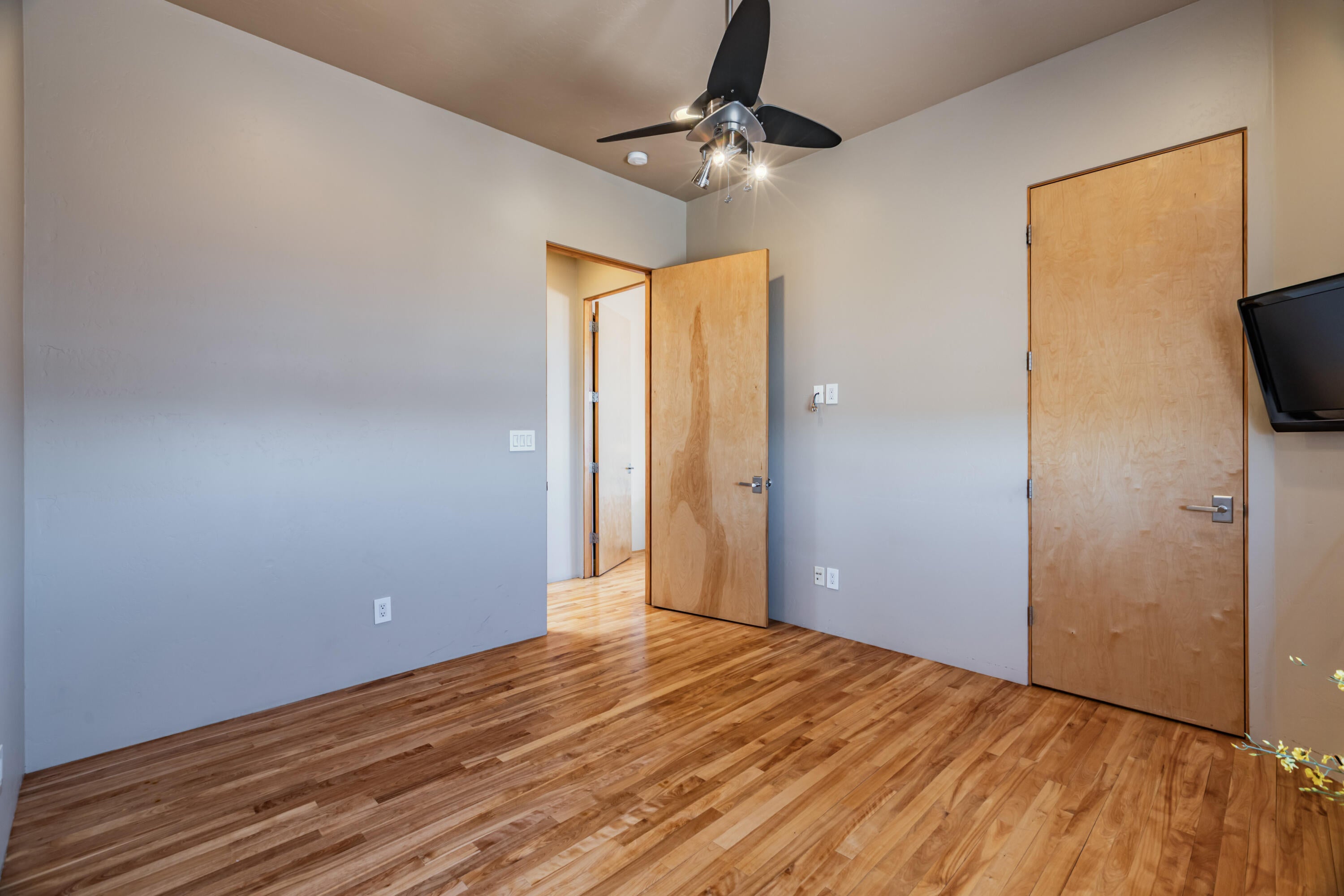 Albuquerque, New Mexico, 87122, United States, 5 Bedrooms Bedrooms, ,4 BathroomsBathrooms,Residential,Active,2044982