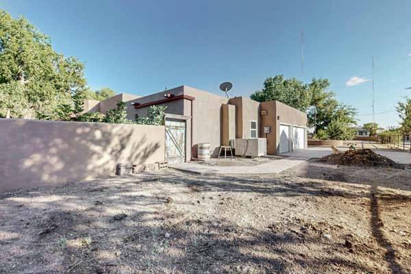 2743 CARSON RD NW, ALBUQUERQUE, NM 87104 - Image 1