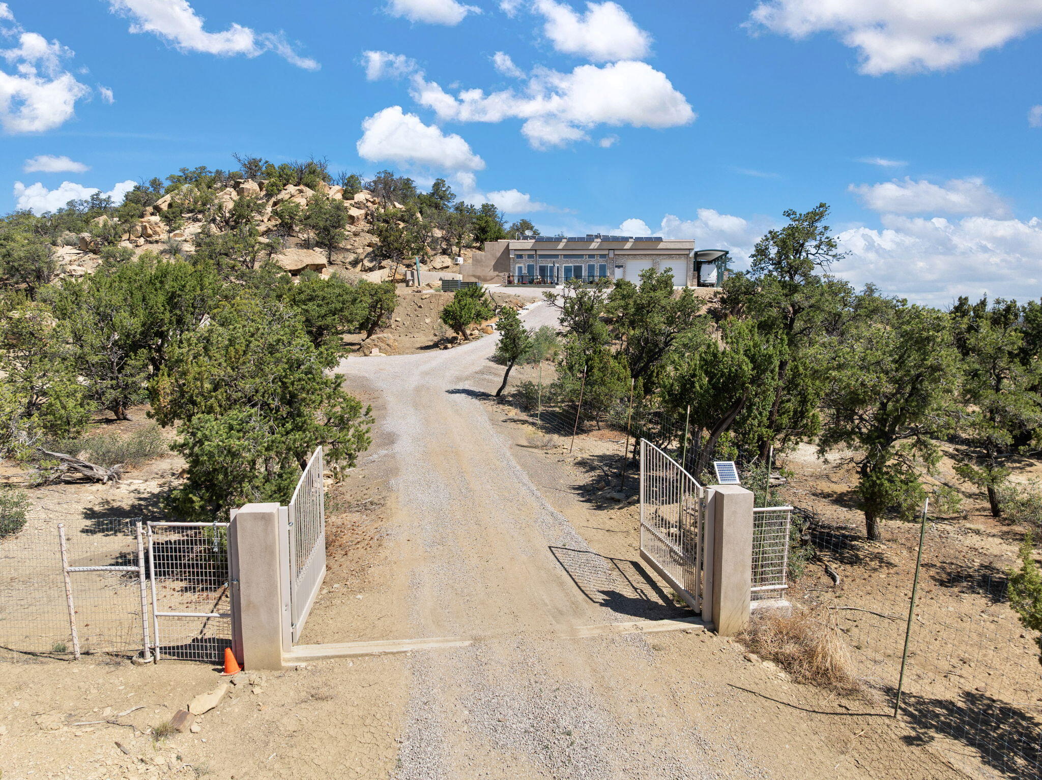 Pie Town, New Mexico, 87827, United States, 5 Bedrooms Bedrooms, ,3 BathroomsBathrooms,Residential,Active,1863330