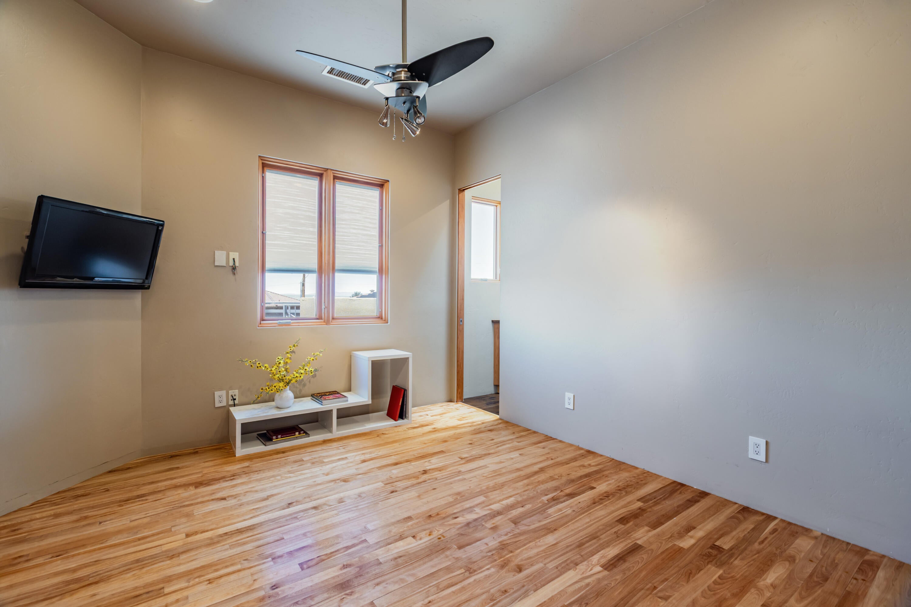 Albuquerque, New Mexico, 87122, United States, 5 Bedrooms Bedrooms, ,4 BathroomsBathrooms,Residential,Active,2044982