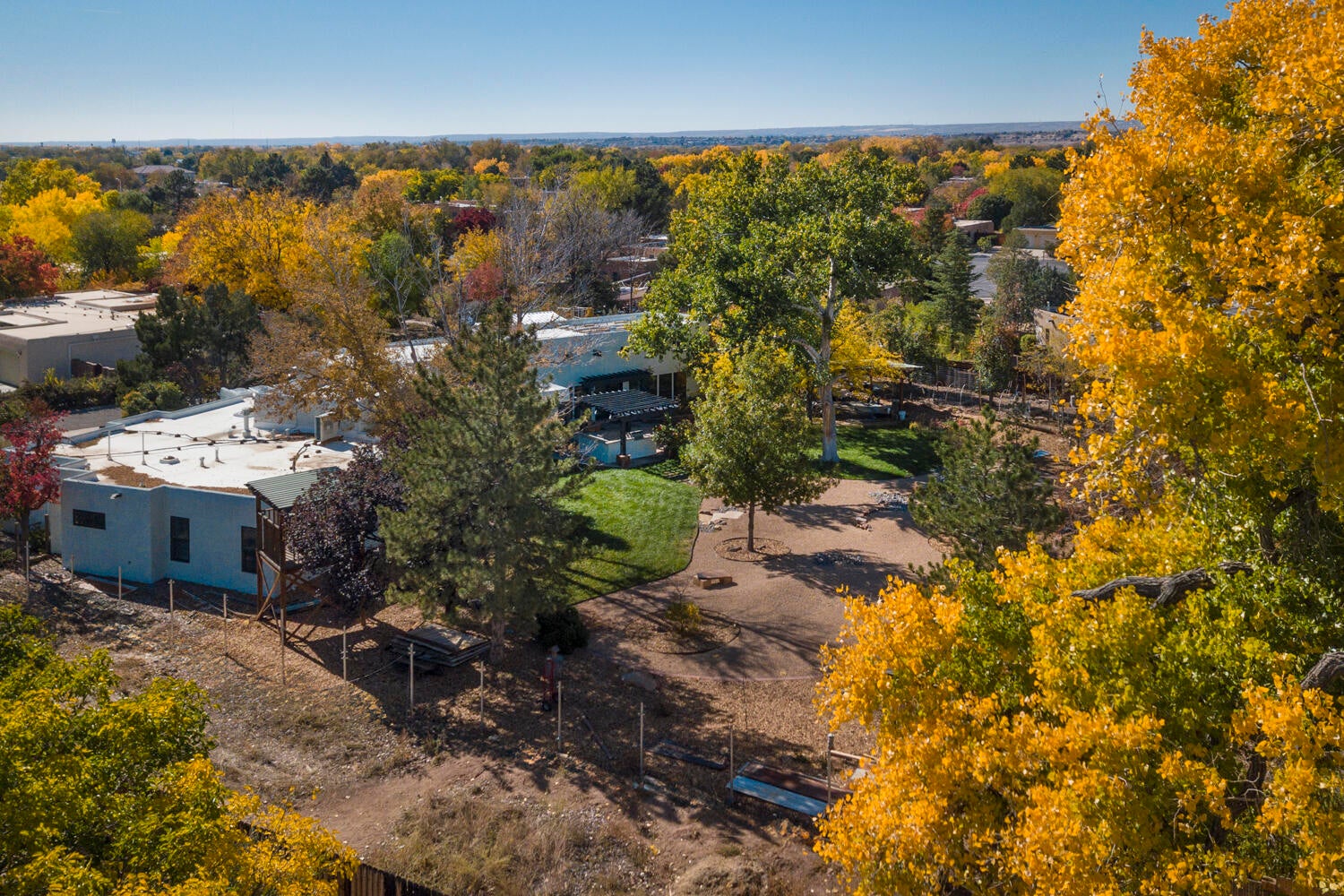 Albuquerque, New Mexico, 87107, United States, 4 Bedrooms Bedrooms, ,4 BathroomsBathrooms,Residential,Pending,2007350