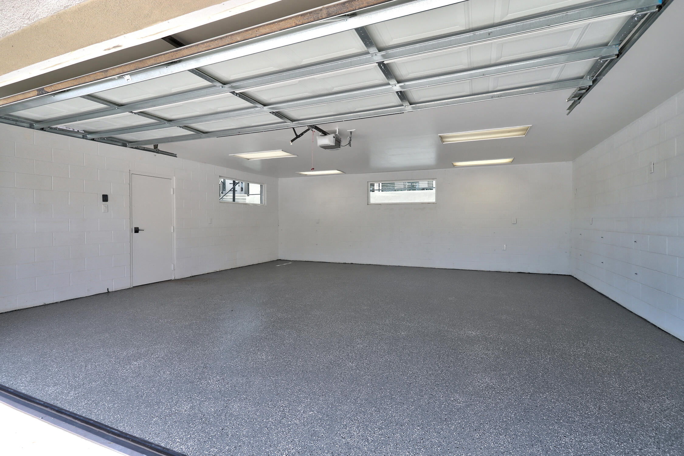 Santa Fe, New Mexico, 87507, United States, ,4 BathroomsBathrooms,Residential,Active,1780385