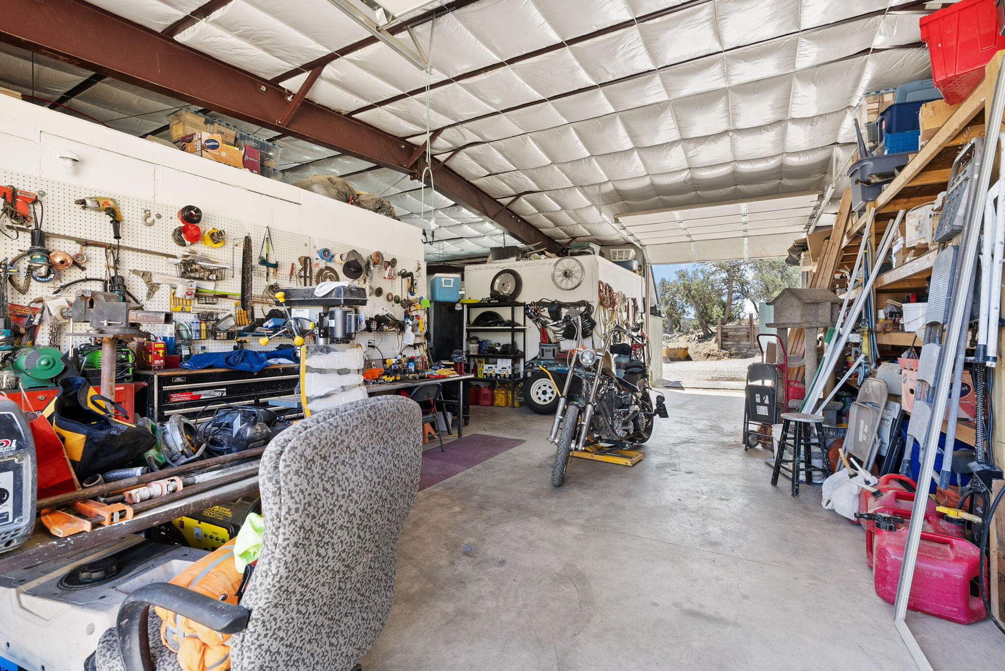 Pie Town, New Mexico, 87827, United States, 5 Bedrooms Bedrooms, ,3 BathroomsBathrooms,Residential,Active,1863330