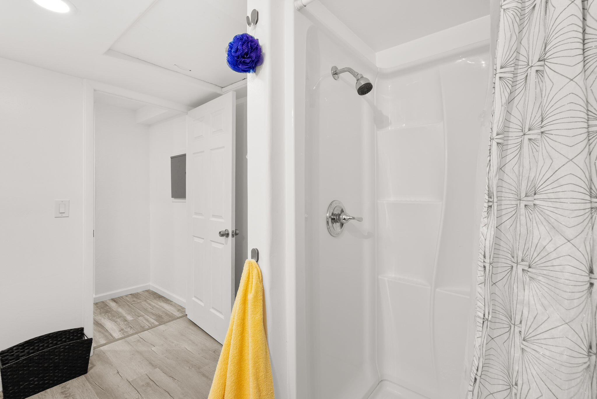 Pie Town, New Mexico, 87827, United States, 5 Bedrooms Bedrooms, ,3 BathroomsBathrooms,Residential,Active,1863330