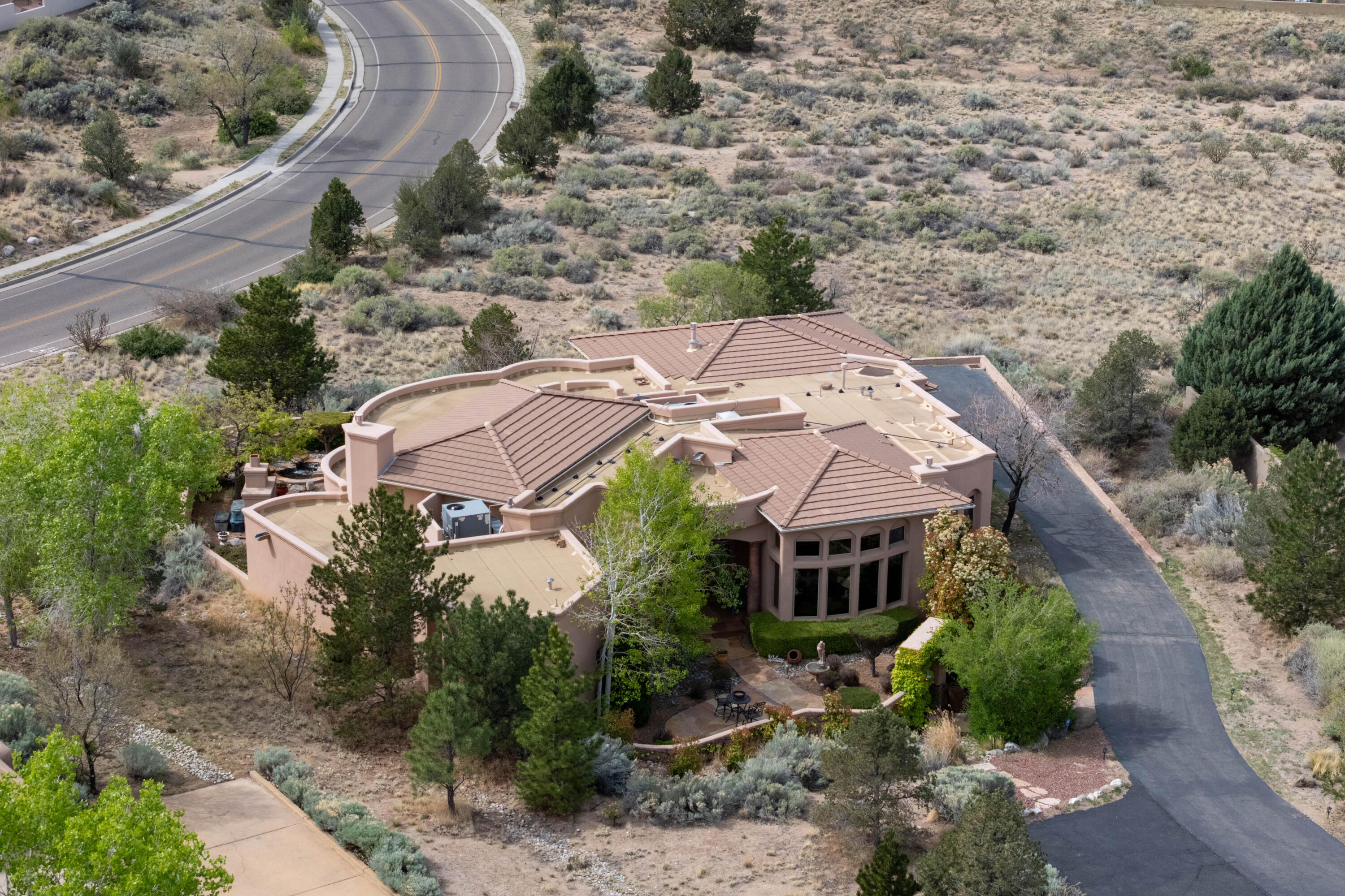 Albuquerque, New Mexico, 87111, United States, 3 Bedrooms Bedrooms, ,3 BathroomsBathrooms,Residential,Active,2042755