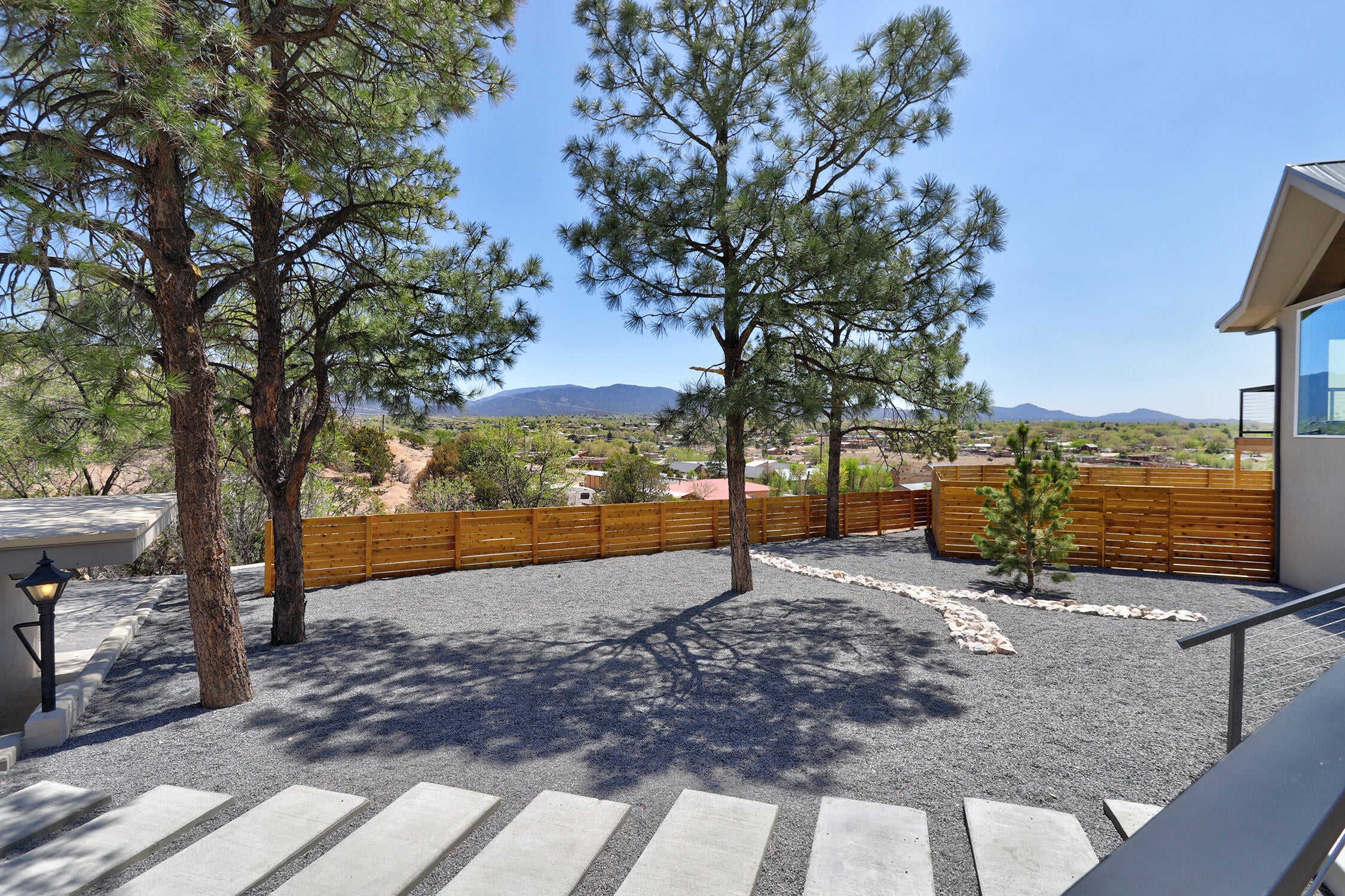 Santa Fe, New Mexico, 87507, United States, ,4 BathroomsBathrooms,Residential,Active,1780385