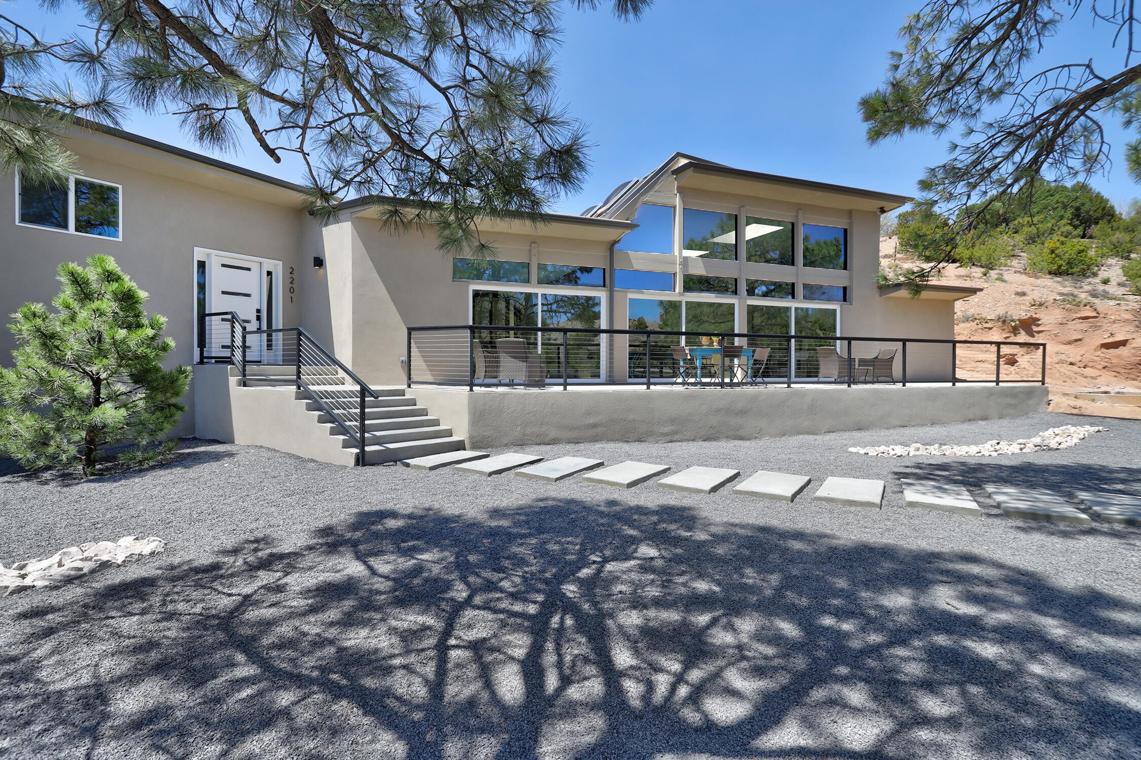 Santa Fe, New Mexico, 87507, United States, ,4 BathroomsBathrooms,Residential,Active,1780385