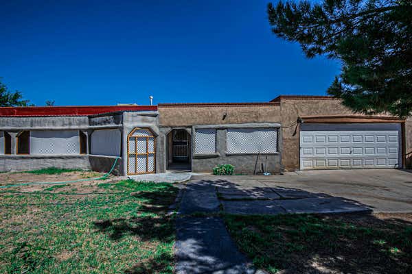 2300 ROSENDO GARCIA RD SW, ALBUQUERQUE, NM 87105, photo 2 of 34