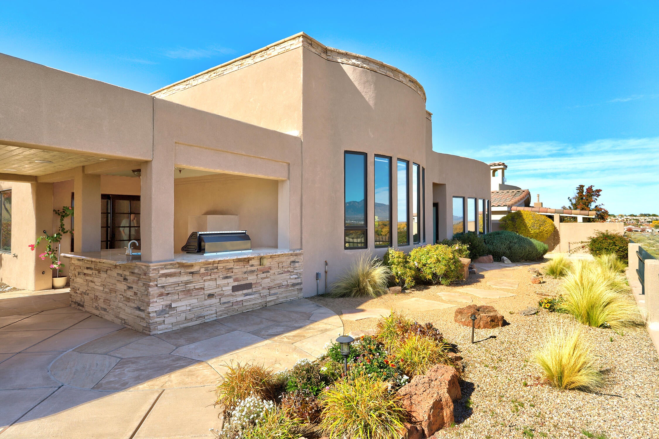 Albuquerque, New Mexico, 87120, United States, 3 Bedrooms Bedrooms, ,4 BathroomsBathrooms,Residential,Active,2001341