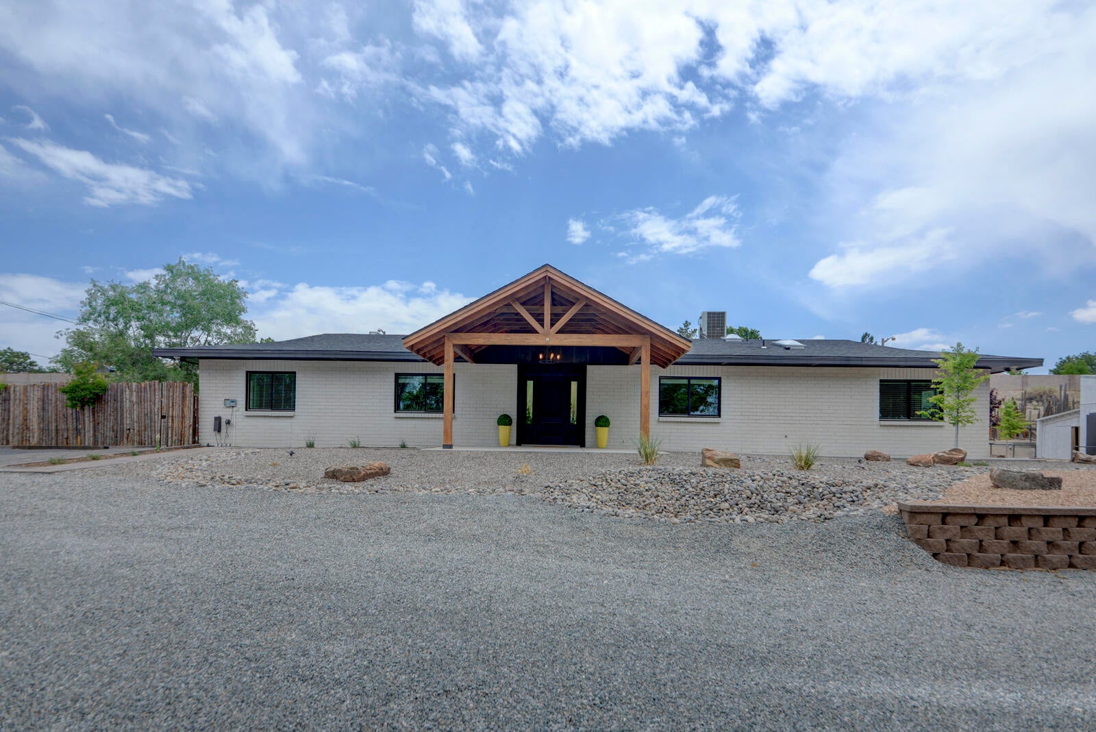 Albuquerque, New Mexico, 87113, United States, 4 Bedrooms Bedrooms, ,3 BathroomsBathrooms,Residential,Active,1824505