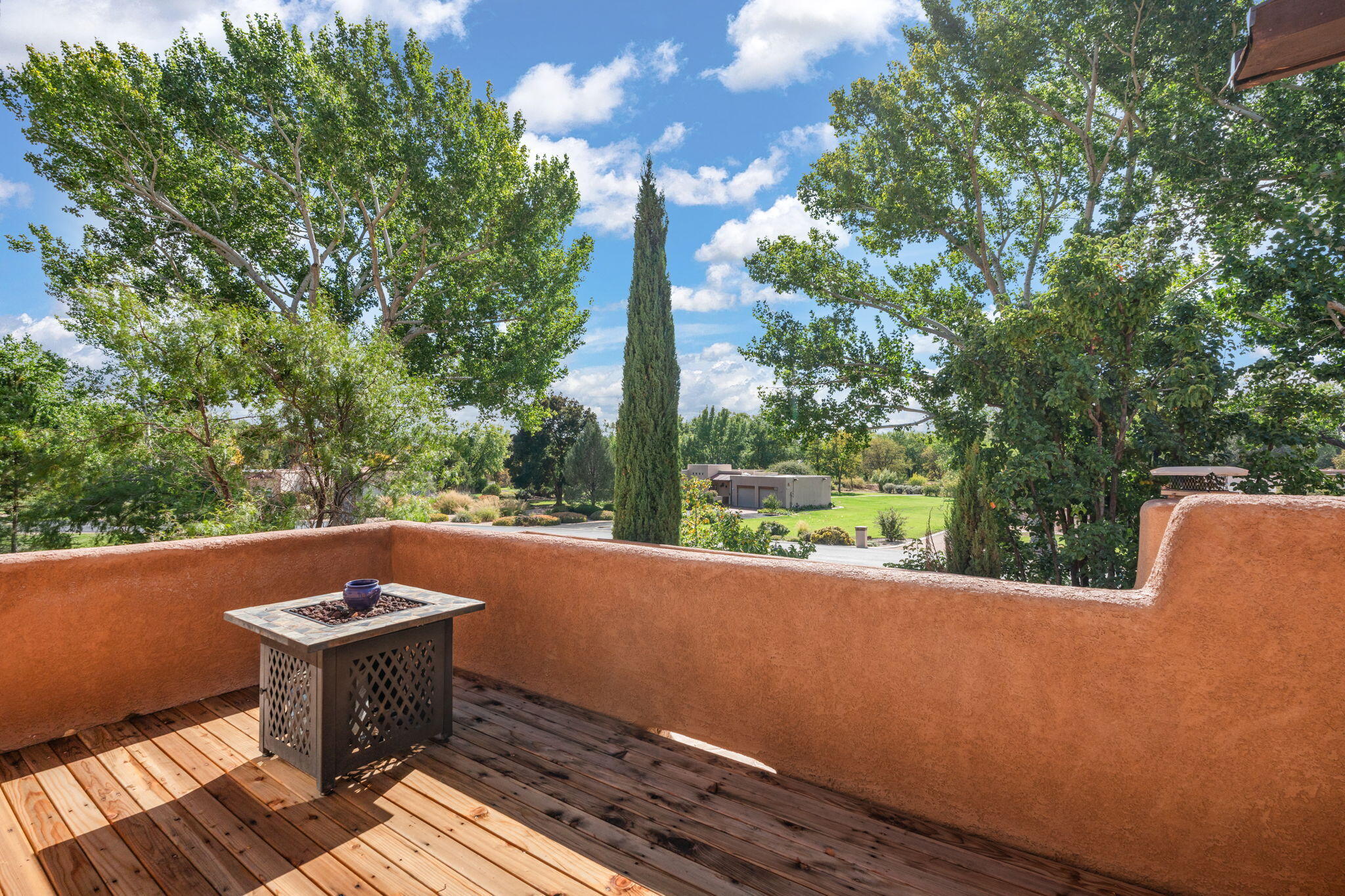 Los Ranchos, New Mexico, 87107, United States, 4 Bedrooms Bedrooms, ,6 BathroomsBathrooms,Residential,Active,1965830