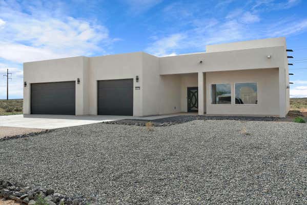 2025 EUCALYPTUS RD NE, RIO RANCHO, NM 87144, photo 2 of 52