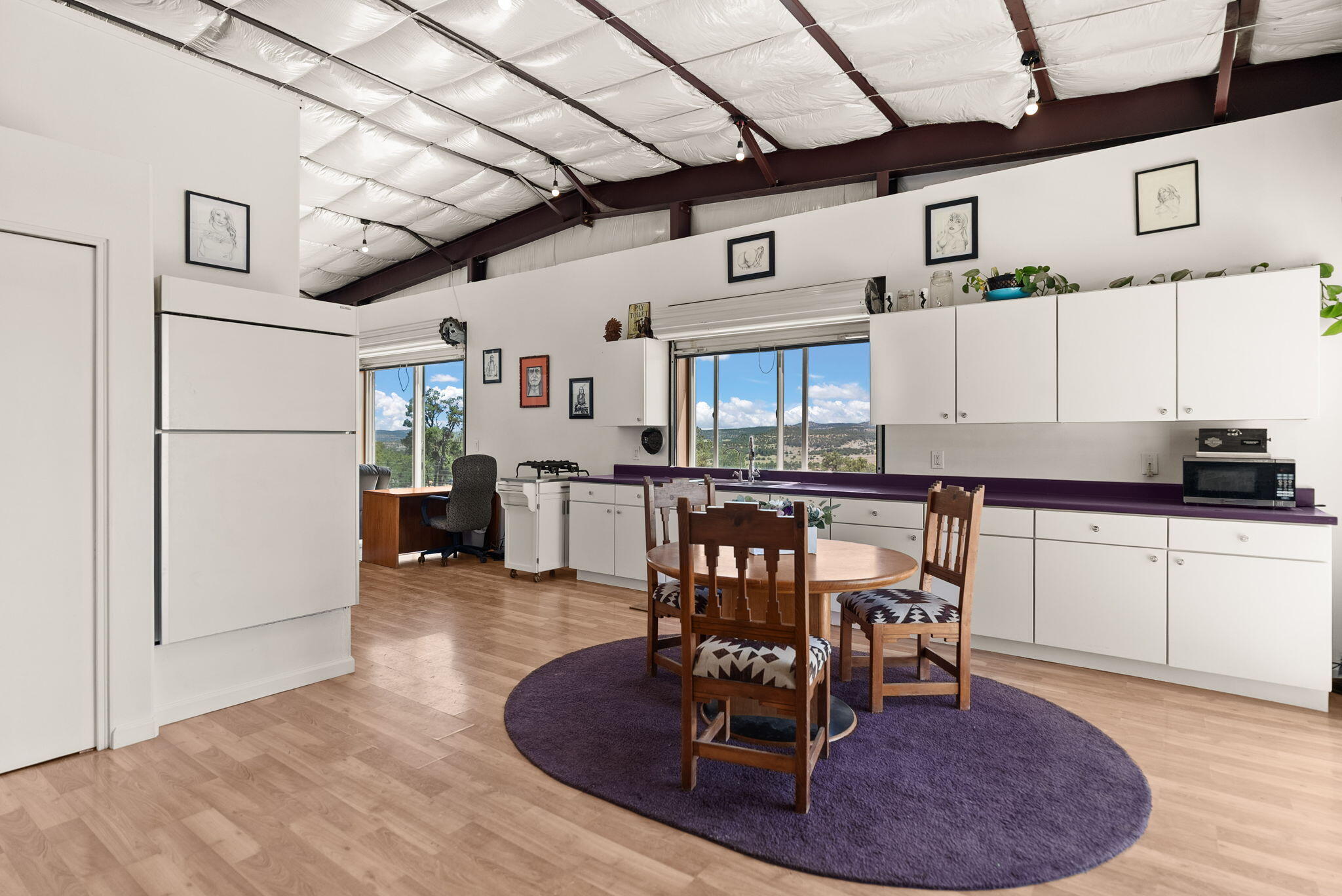 Pie Town, New Mexico, 87827, United States, 5 Bedrooms Bedrooms, ,3 BathroomsBathrooms,Residential,Active,1863330