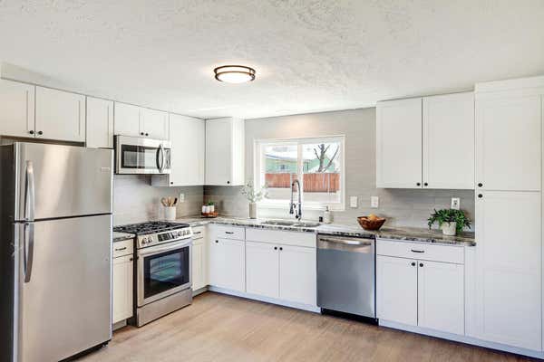 11616 RALPH AVE NE, ALBUQUERQUE, NM 87112, photo 4 of 29