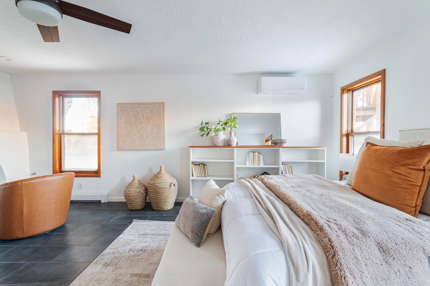 Albuquerque, New Mexico, 87107, United States, 4 Bedrooms Bedrooms, ,4 BathroomsBathrooms,Residential,Pending,2007350