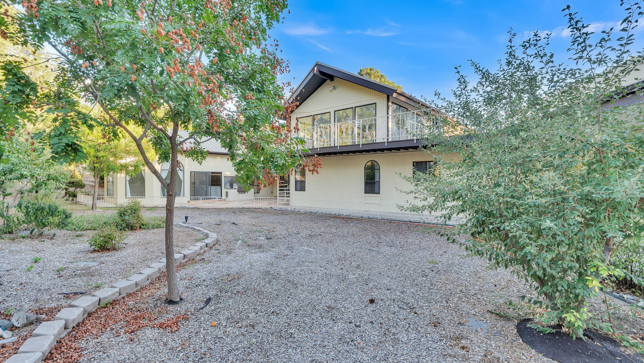 Albuquerque, New Mexico, 87111, United States, 4 Bedrooms Bedrooms, ,3 BathroomsBathrooms,Residential,Active,1965790