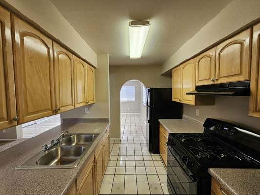 7700 BART AVE NE, ALBUQUERQUE, NM 87109, photo 3 of 39