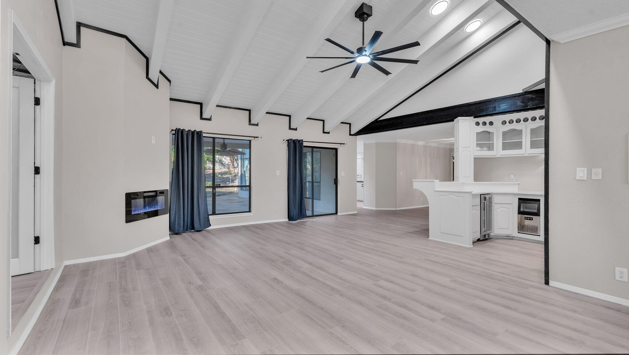 Albuquerque, New Mexico, 87111, United States, 4 Bedrooms Bedrooms, ,3 BathroomsBathrooms,Residential,Active,1965790