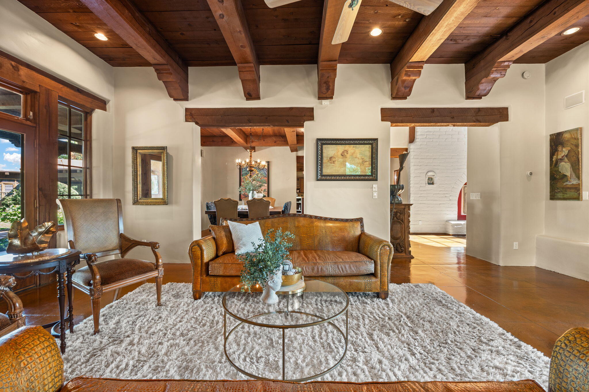 Los Ranchos, New Mexico, 87107, United States, 4 Bedrooms Bedrooms, ,6 BathroomsBathrooms,Residential,Active,1965830