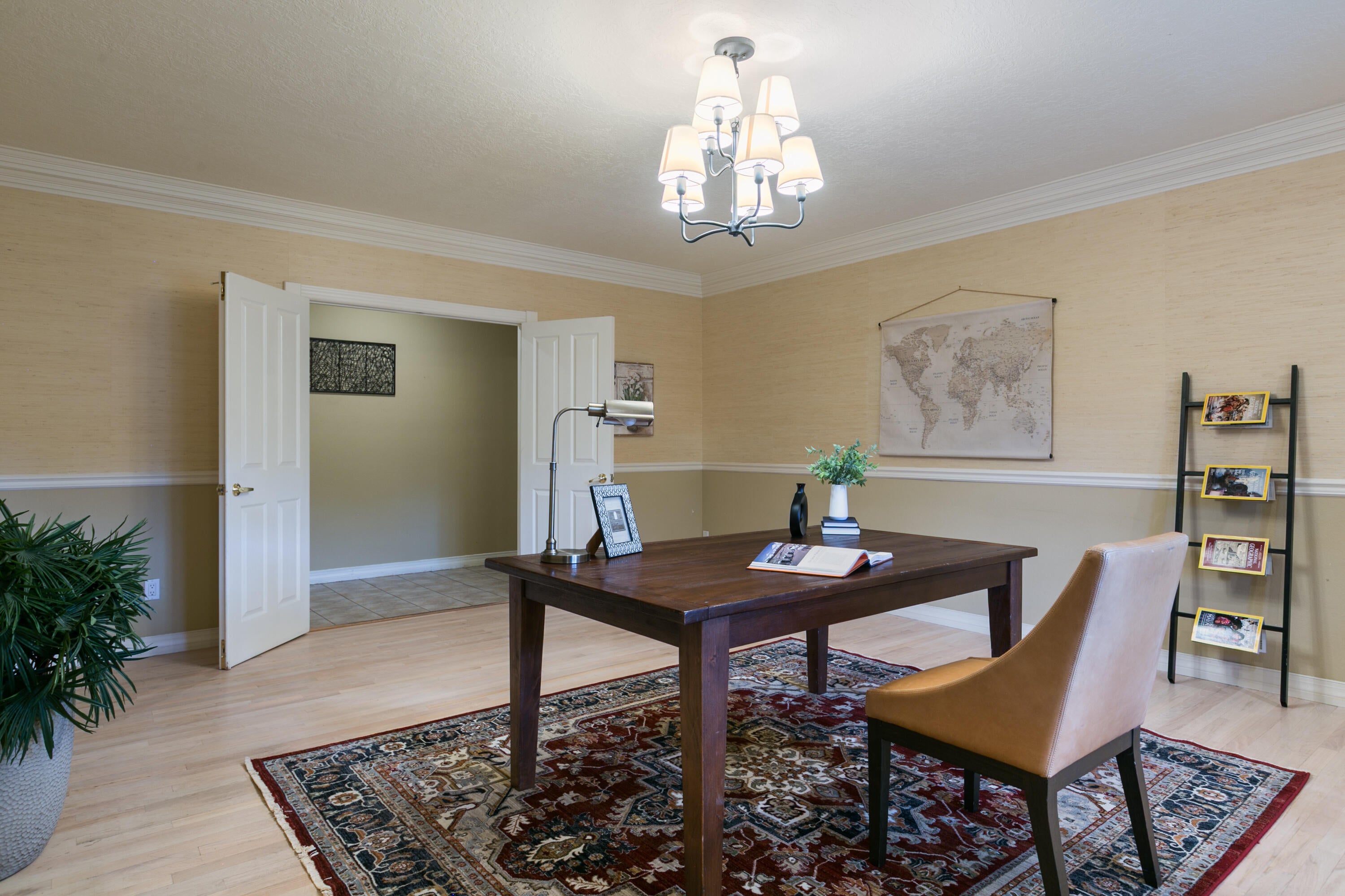 Los Ranchos, New Mexico, 87107, United States, 5 Bedrooms Bedrooms, ,5 BathroomsBathrooms,Residential,Active,1954307