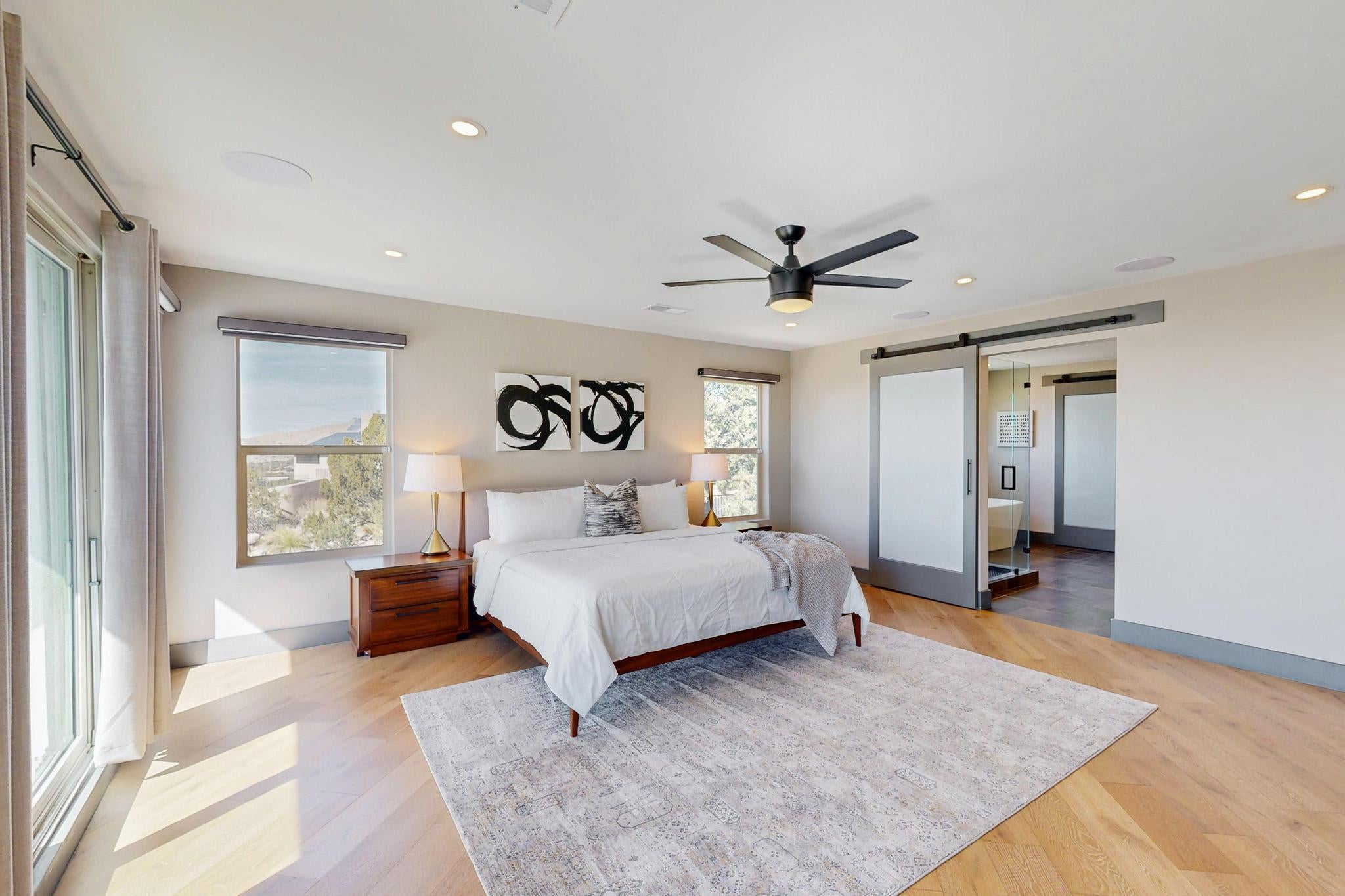 Albuquerque, New Mexico, 87122, United States, 4 Bedrooms Bedrooms, ,7 BathroomsBathrooms,Residential,Active,1970922