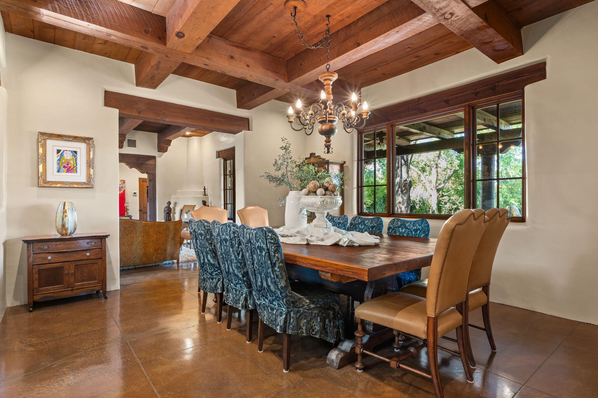 Los Ranchos, New Mexico, 87107, United States, 4 Bedrooms Bedrooms, ,6 BathroomsBathrooms,Residential,Active,1965830