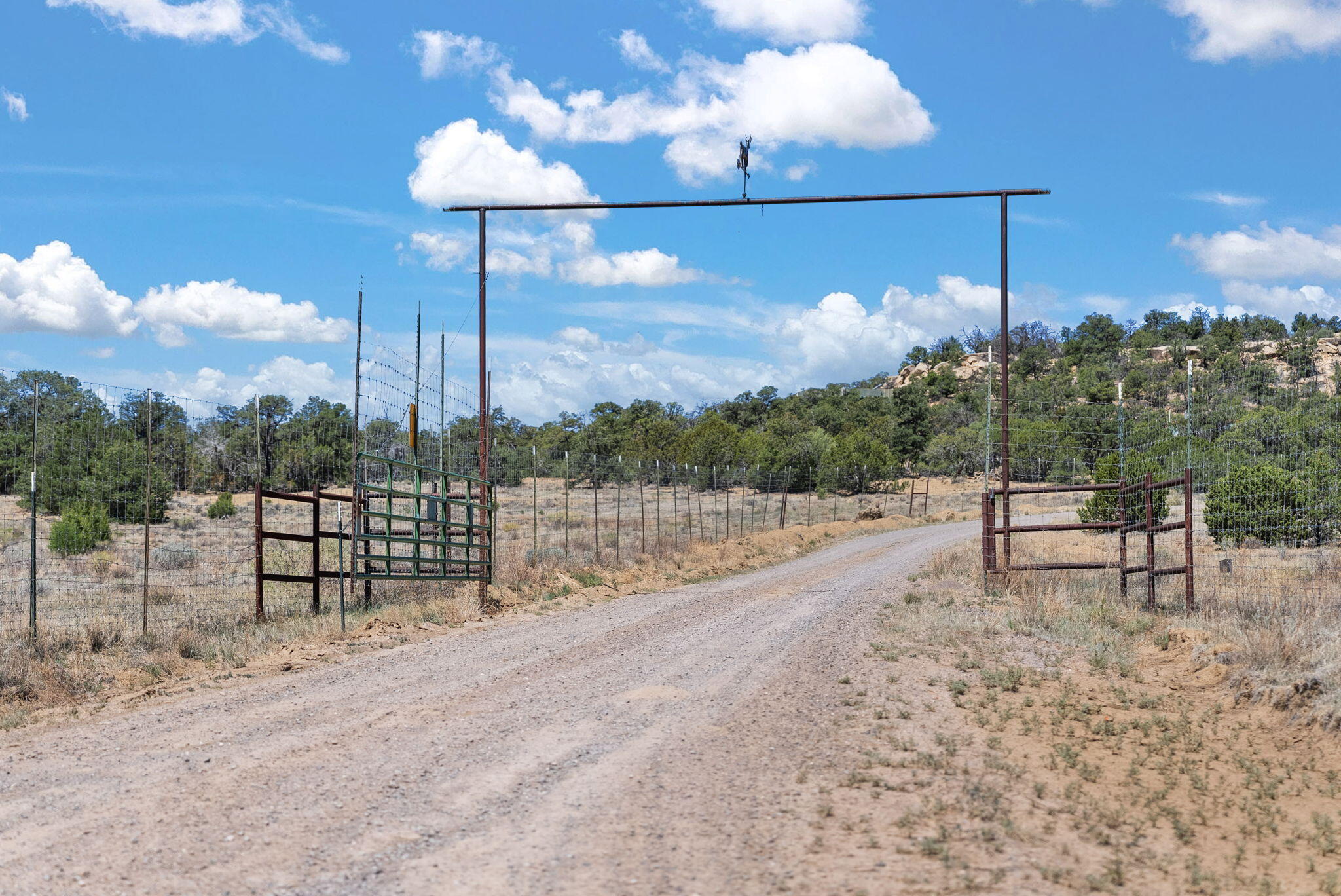 Pie Town, New Mexico, 87827, United States, 5 Bedrooms Bedrooms, ,3 BathroomsBathrooms,Residential,Active,1863330