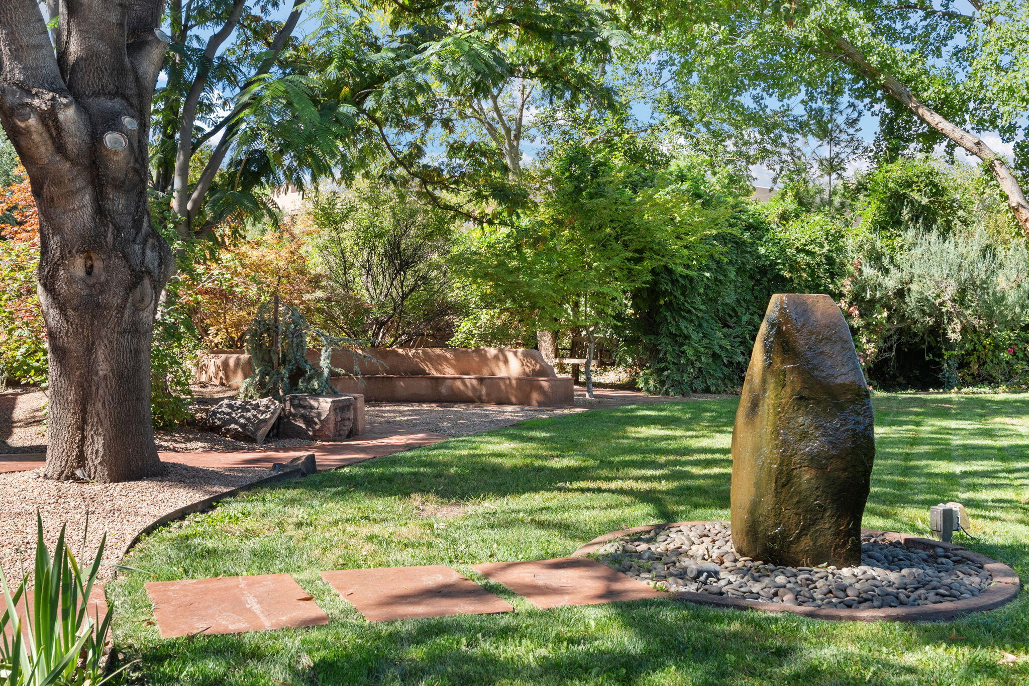 Los Ranchos, New Mexico, 87107, United States, 4 Bedrooms Bedrooms, ,6 BathroomsBathrooms,Residential,Active,1965830