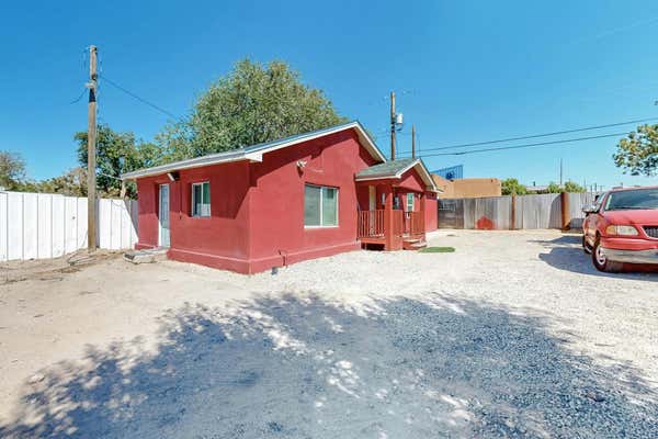 1512 JOHN ST SE, ALBUQUERQUE, NM 87102, photo 3 of 44