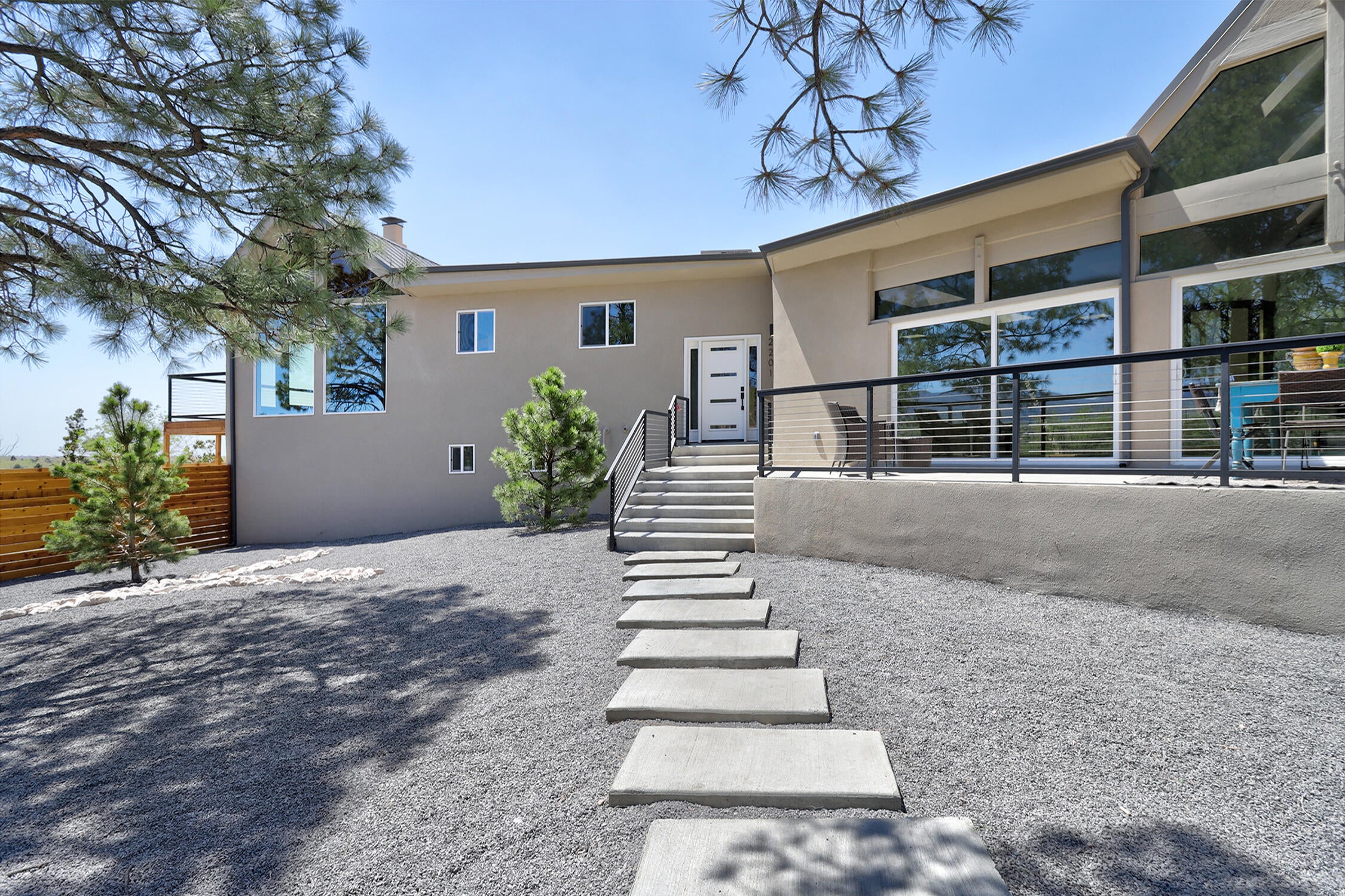 Santa Fe, New Mexico, 87507, United States, ,4 BathroomsBathrooms,Residential,Active,1780385