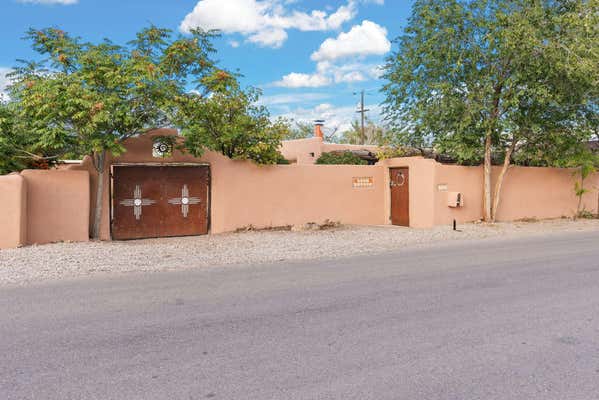 221 PUEBLO SOLANO RD NW, ALBUQUERQUE, NM 87107 - Image 1