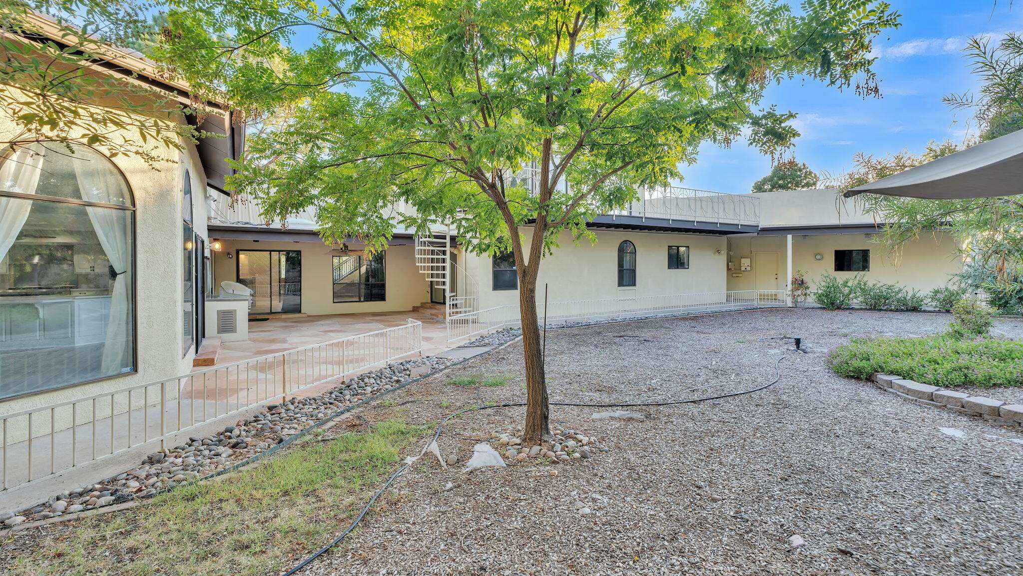 Albuquerque, New Mexico, 87111, United States, 4 Bedrooms Bedrooms, ,3 BathroomsBathrooms,Residential,Active,1965790