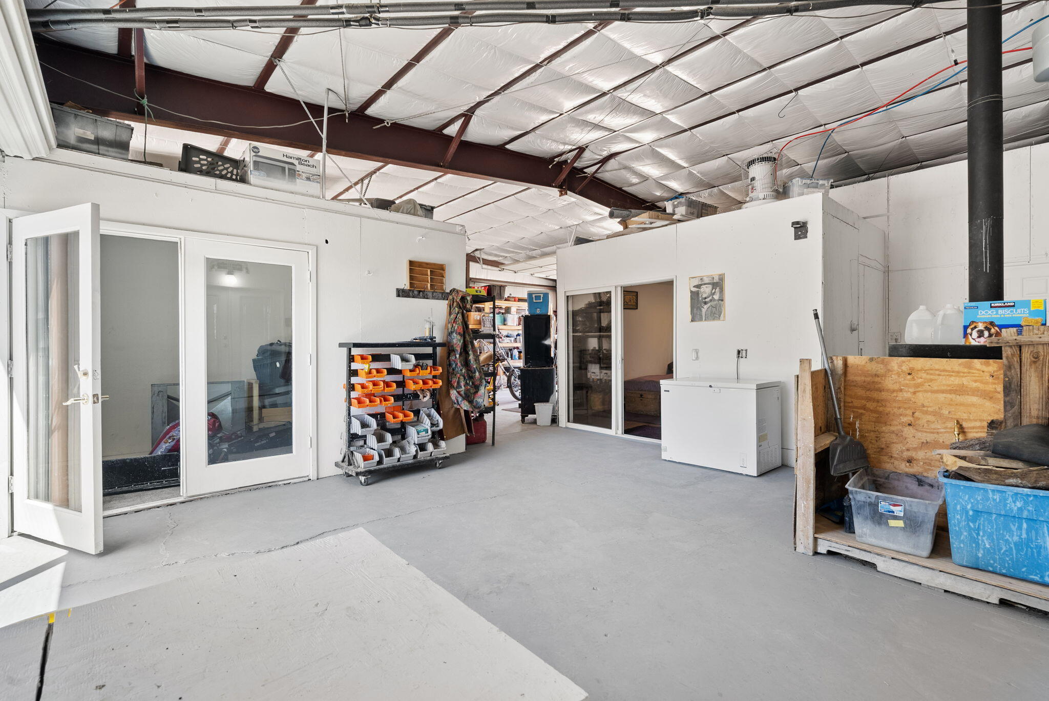 Pie Town, New Mexico, 87827, United States, 5 Bedrooms Bedrooms, ,3 BathroomsBathrooms,Residential,Active,1863330