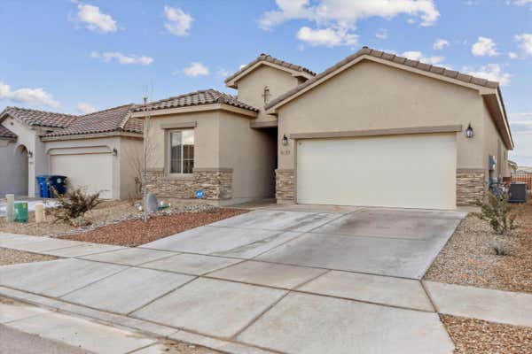 9019 S SKY ST NW, ALBUQUERQUE, NM 87114, photo 3 of 24