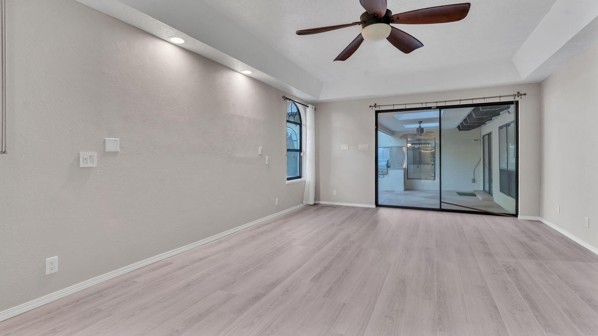 Albuquerque, New Mexico, 87111, United States, 4 Bedrooms Bedrooms, ,3 BathroomsBathrooms,Residential,Active,1965790