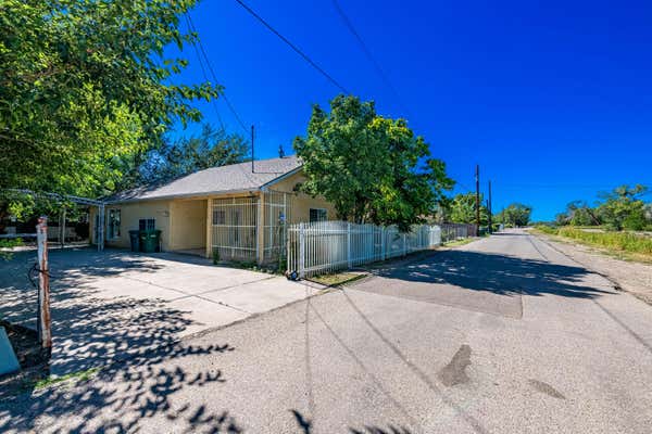 1012 ANTHONY LN SW, ALBUQUERQUE, NM 87105 - Image 1