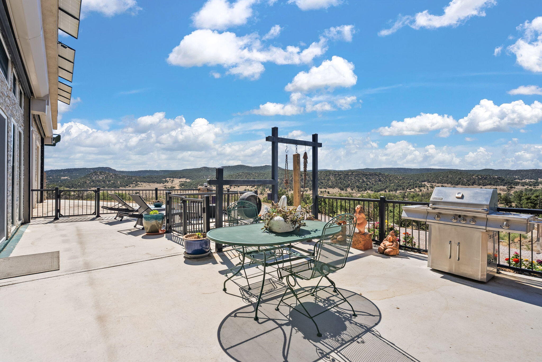 Pie Town, New Mexico, 87827, United States, 5 Bedrooms Bedrooms, ,3 BathroomsBathrooms,Residential,Active,1863330