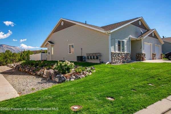 111 ANGELICA CIR, PARACHUTE, CO 81635 - Image 1