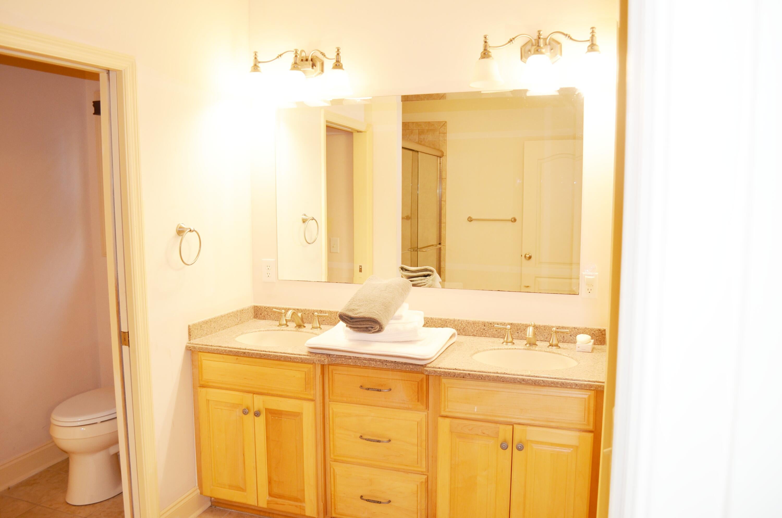 Aiken, South Carolina, 29803, United States, 7 Bedrooms Bedrooms, ,3 BathroomsBathrooms,Residential,Active,2007202