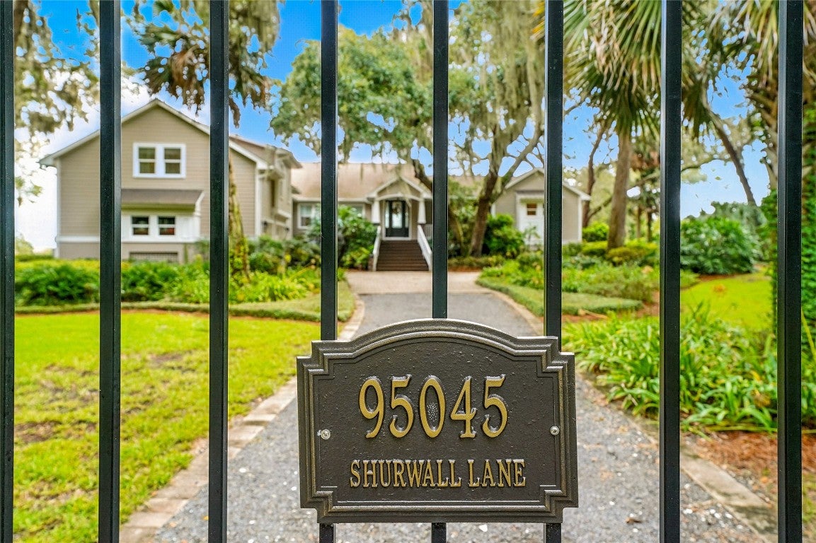 Fernandina Beach, Florida, 32034, United States, 4 Bedrooms Bedrooms, ,3 BathroomsBathrooms,Residential,Active,1972171