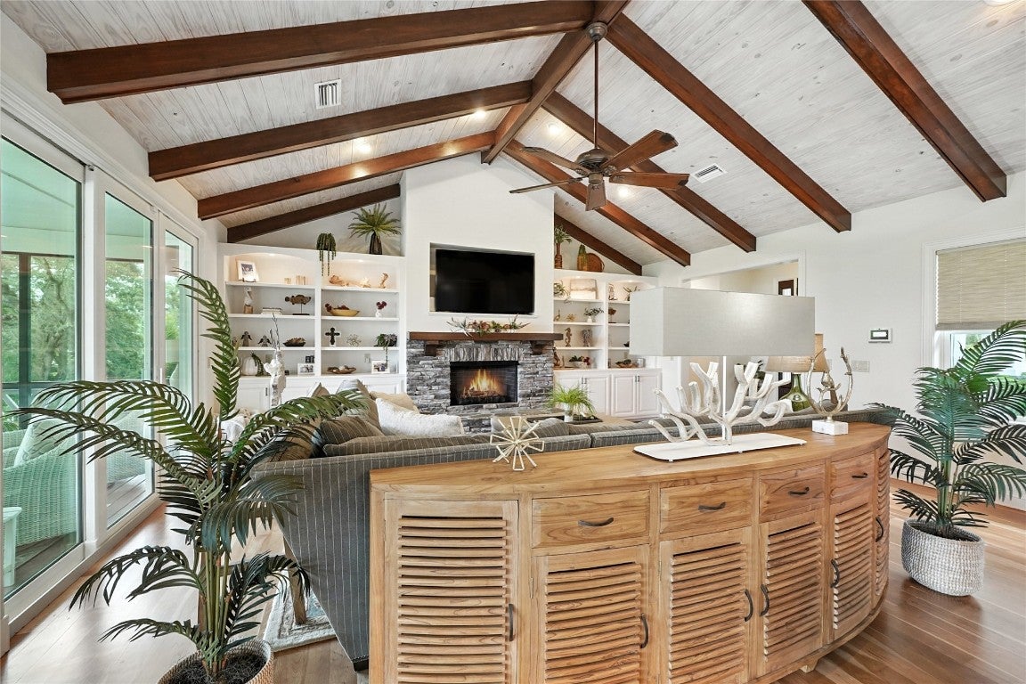 Fernandina Beach, Florida, 32034, United States, 4 Bedrooms Bedrooms, ,3 BathroomsBathrooms,Residential,Active,1972171