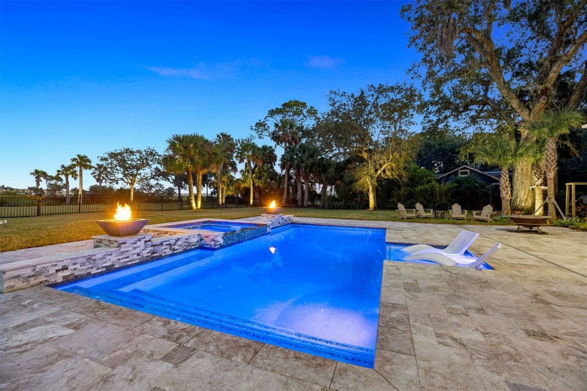 Fernandina Beach, Florida, 32034, United States, 4 Bedrooms Bedrooms, ,3 BathroomsBathrooms,Residential,Active,1972171