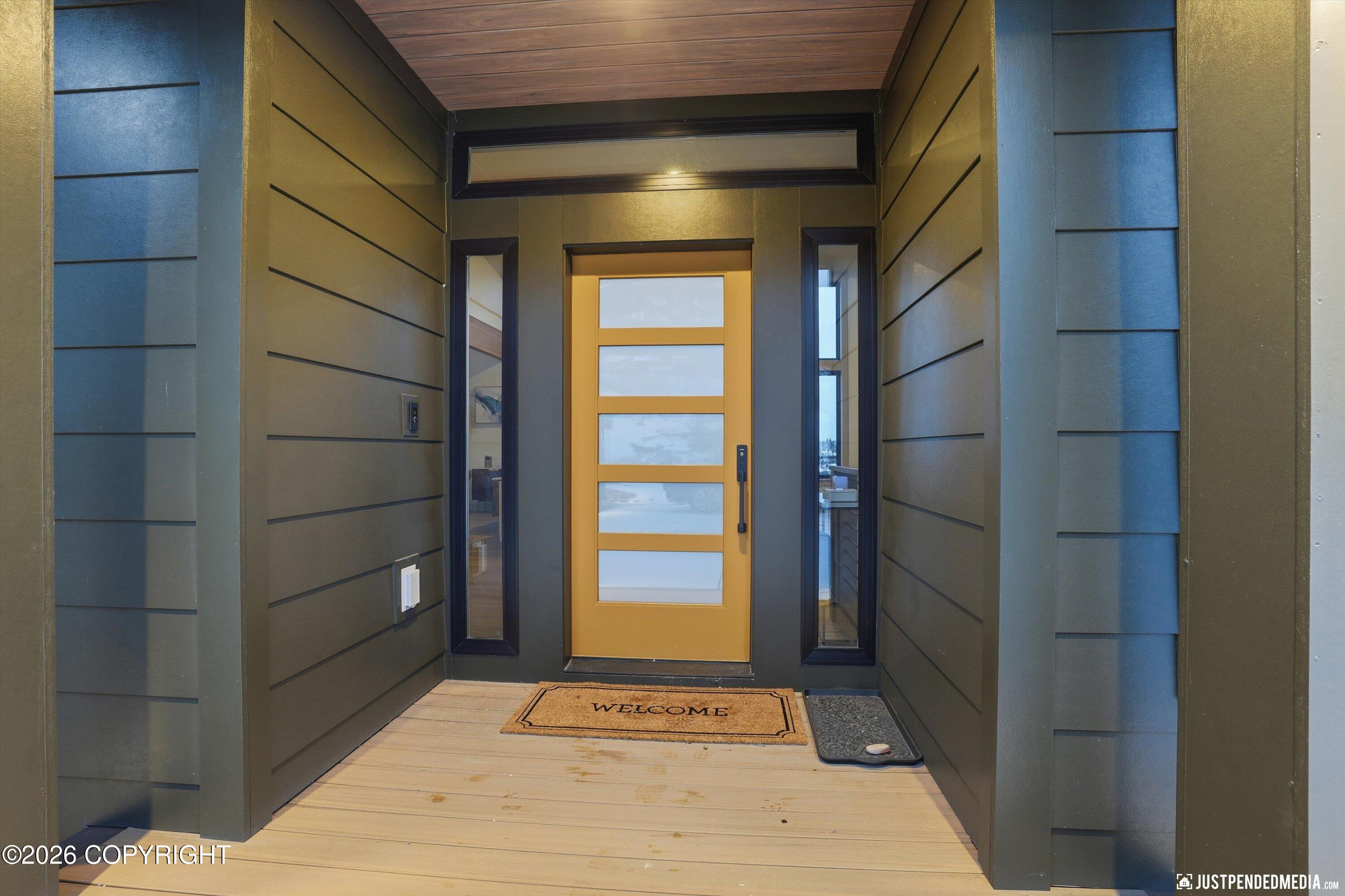 Anchorage, Alaska, 99516, United States, 4 Bedrooms Bedrooms, ,6 BathroomsBathrooms,Residential,Active,2011878