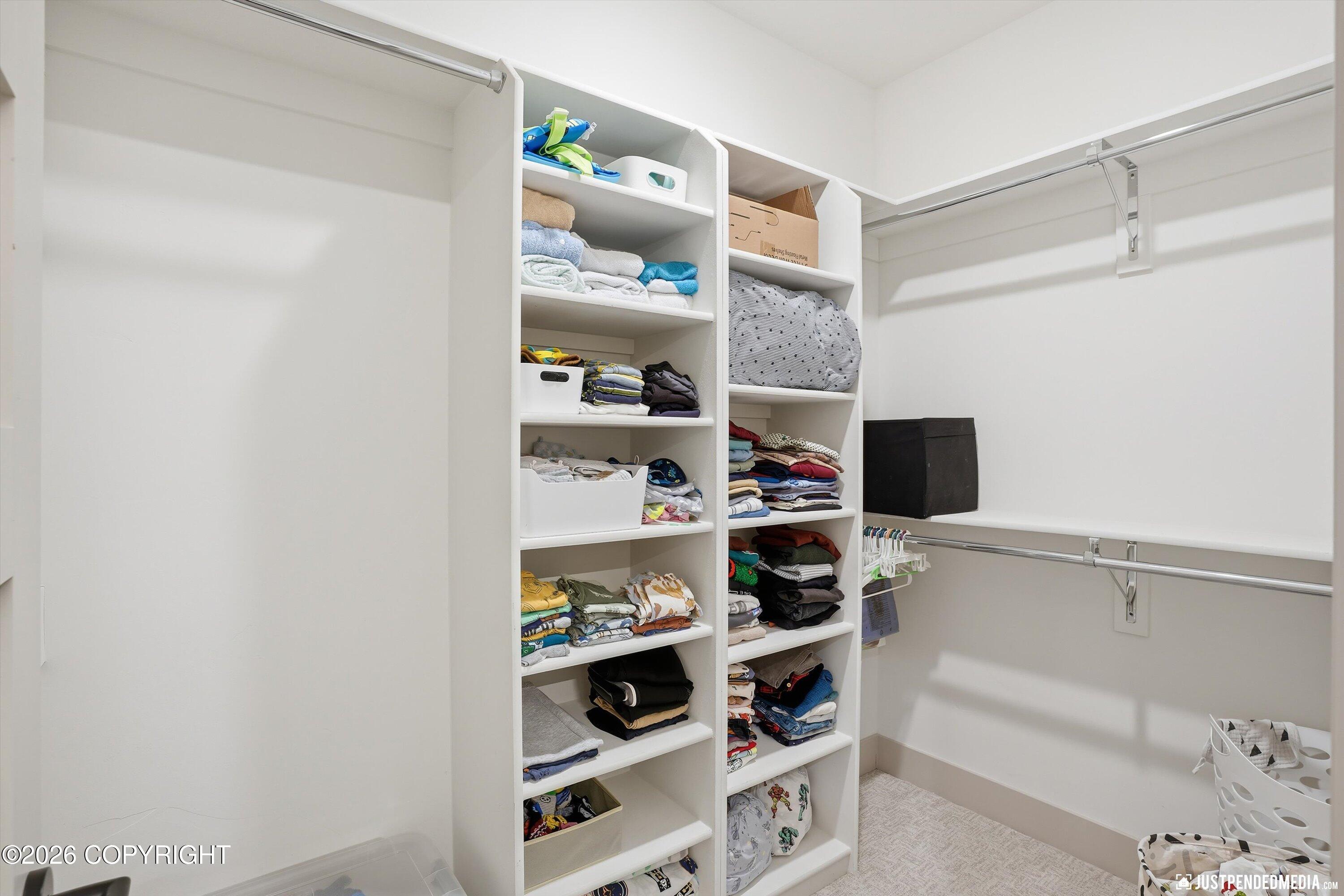 Anchorage, Alaska, 99516, United States, 4 Bedrooms Bedrooms, ,6 BathroomsBathrooms,Residential,Active,2011878