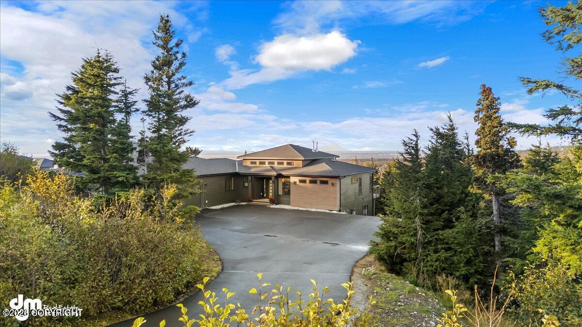 Anchorage, Alaska, 99516, United States, 4 Bedrooms Bedrooms, ,6 BathroomsBathrooms,Residential,Active,2011878