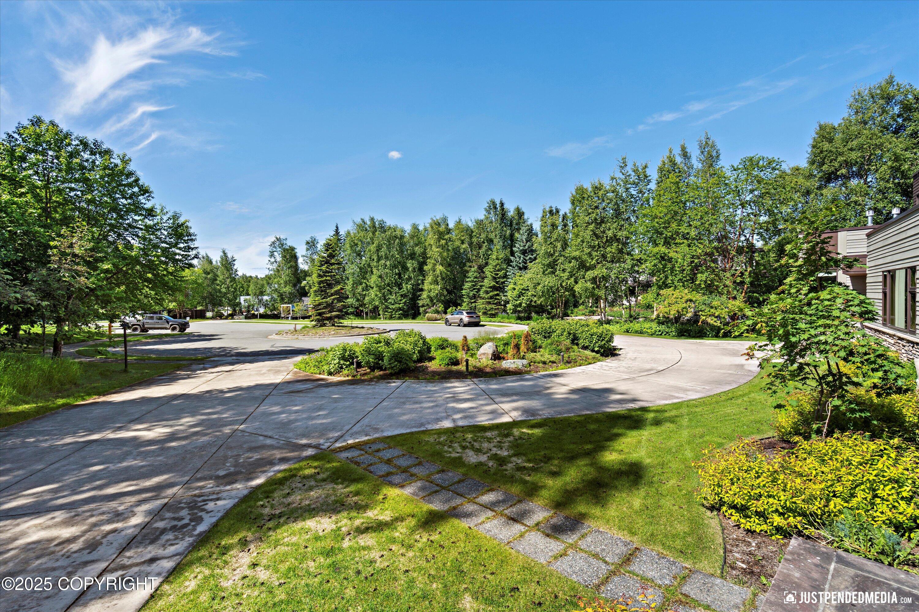 Anchorage, Alaska, 99517, United States, 3 Bedrooms Bedrooms, ,5 BathroomsBathrooms,Residential,Active,1849181