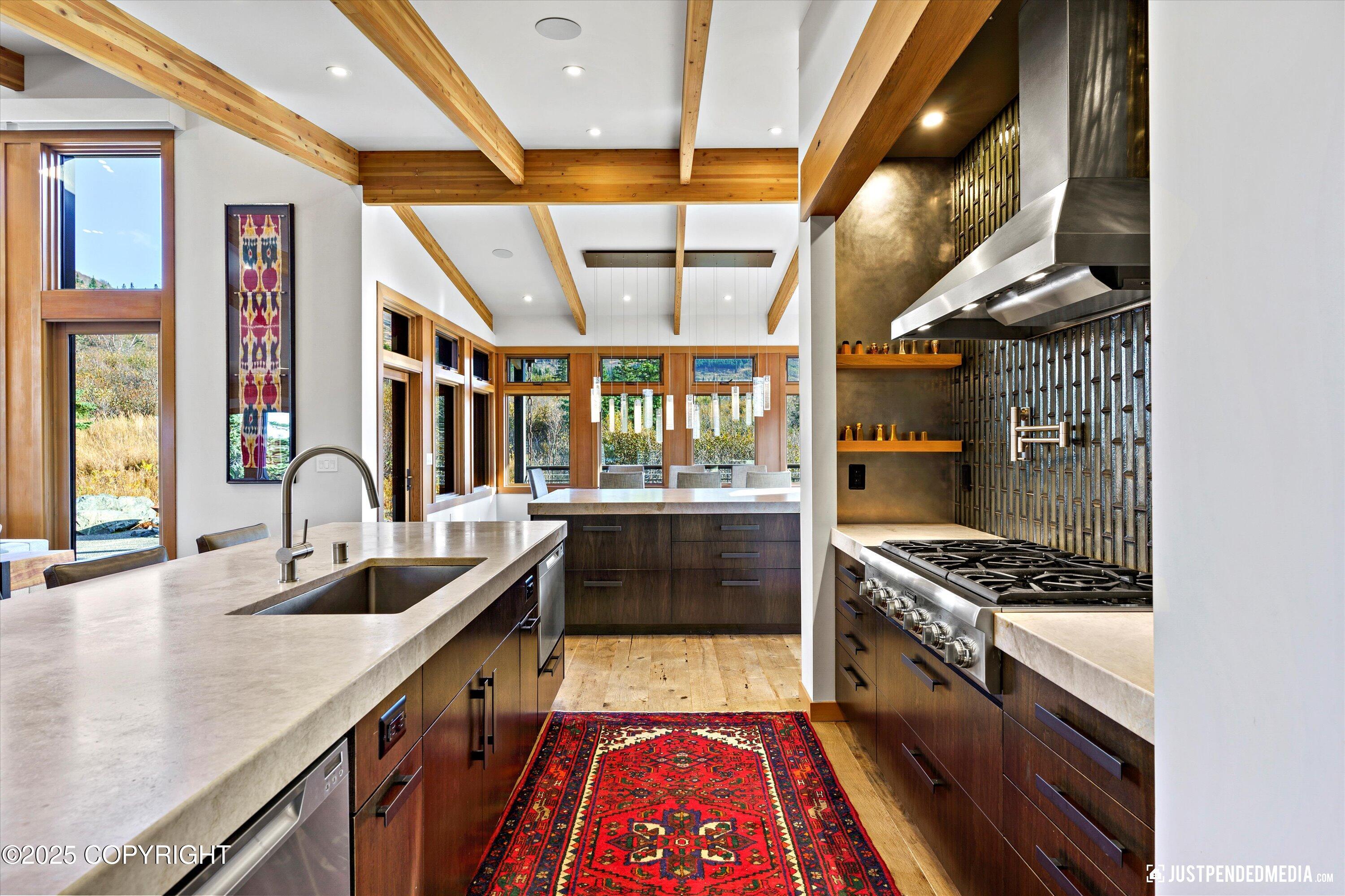 Anchorage, Alaska, 99507, United States, 3 Bedrooms Bedrooms, ,3 BathroomsBathrooms,Residential,Active,1964460