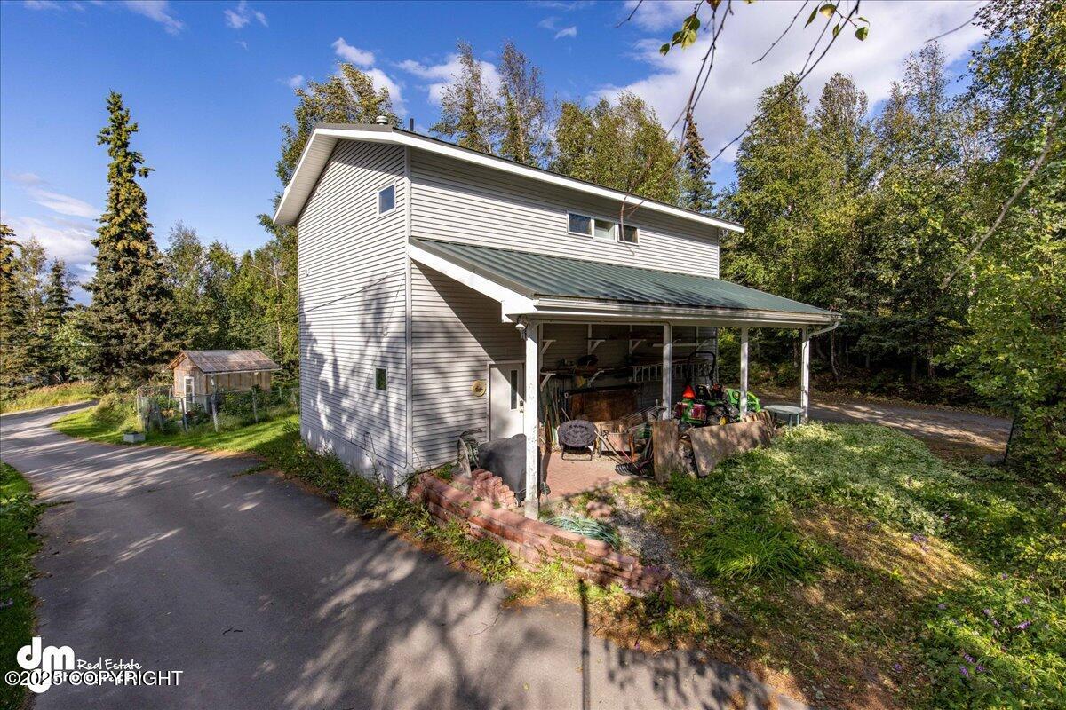 Anchorage, Alaska, 99516, United States, 4 Bedrooms Bedrooms, ,5 BathroomsBathrooms,Residential,Active,1914594
