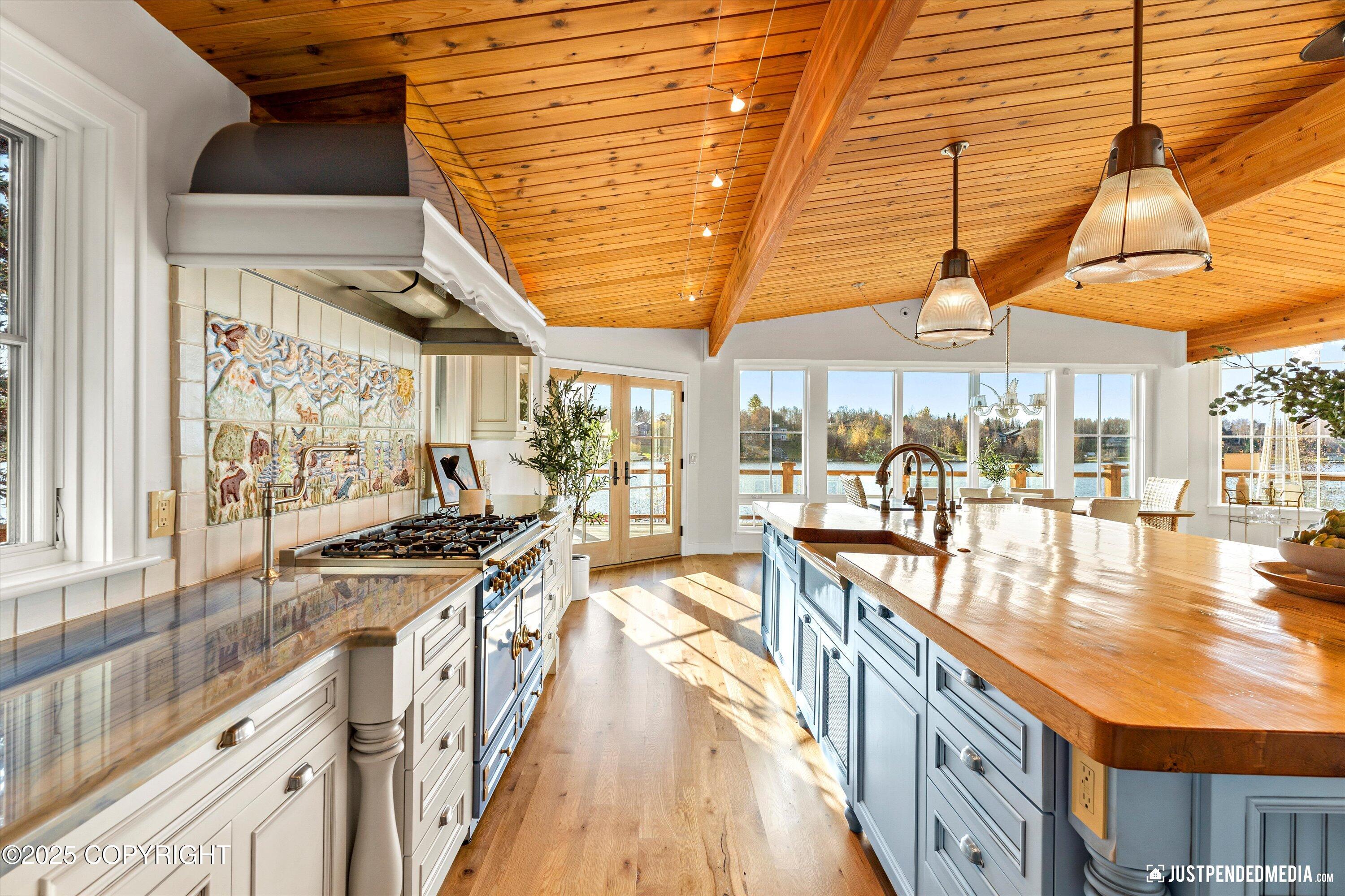 Anchorage, Alaska, 99502, United States, 5 Bedrooms Bedrooms, ,8 BathroomsBathrooms,Residential,Active,1964267